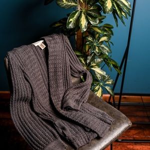 Sexy Modern Edgy Lavender Sweater, Size Small